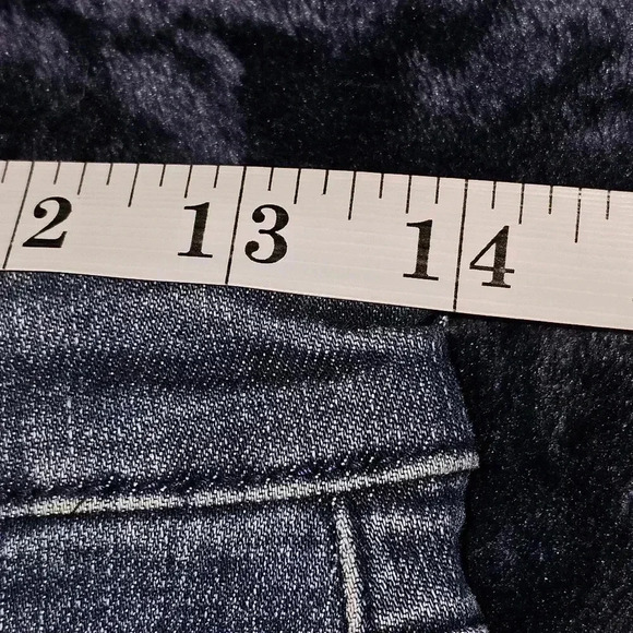 BlankNyc The Lenox High Rise Short Dark Wash Button Fly Raw Hem Sz 26 - Picture 12 of 14